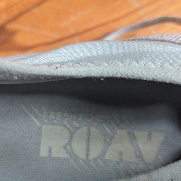 New Balance Women's Fresh Foam Roav Light Gray Running Shoes- Size 9 - Picture 6 of 7